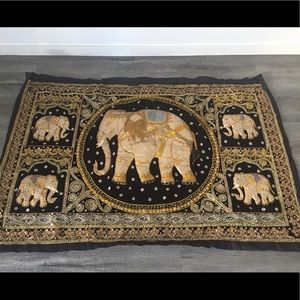 Rare Vintage Sequenced Tapestry from the 70’s✨